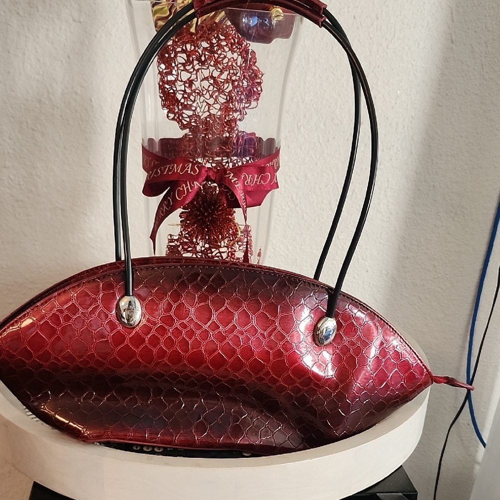 Elegant Red Women's Handbag